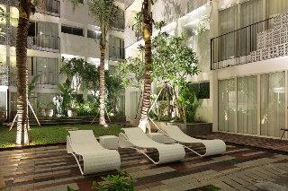 Prani Legian Hotel Esterno foto